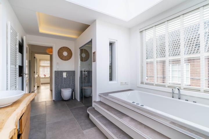 Photo 44 of Sint Bonifaciusstraat 16