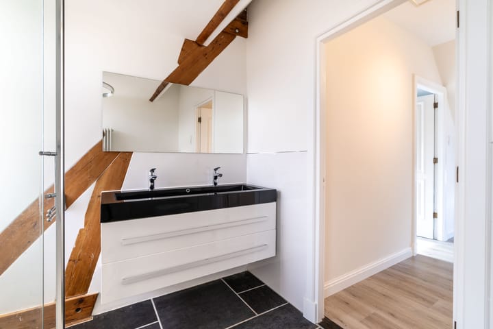 Photo 56 of Sint Bonifaciusstraat 16