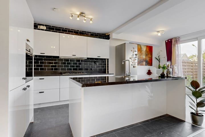 Photo 12 of Achterberglaan 48