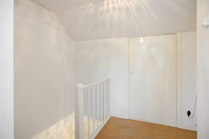 Photo 32 of Loonsebaan 44