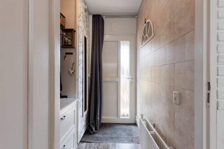 Photo 11 of Engel de Merlestraat 8