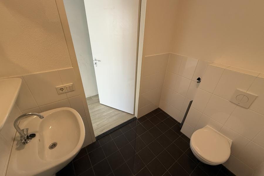 Foto 4 van August Allebéplein 618