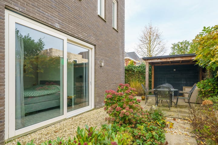 Photo 54 of Toenzalstraat 13