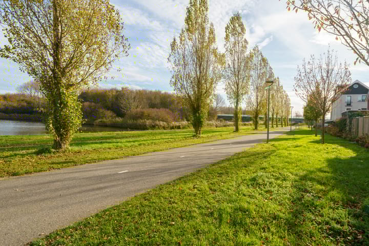 Photo 70 of Toenzalstraat 13