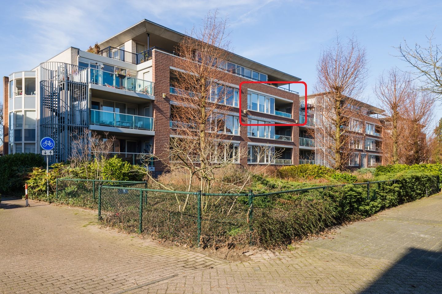 Foto 5 van Florastate 38