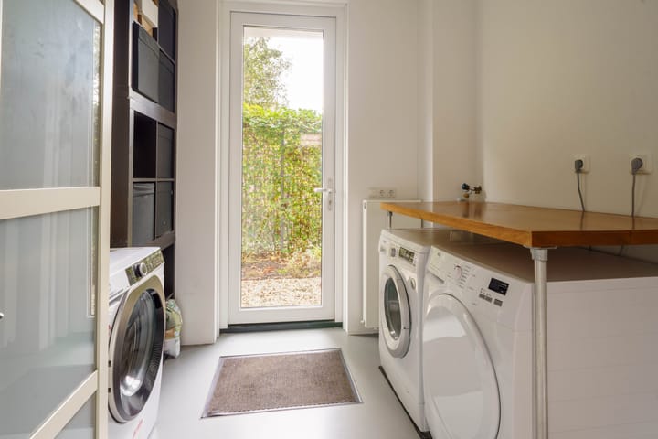 Photo 17 of Toenzalstraat 13