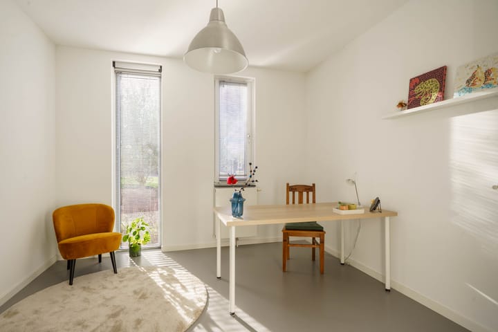 Photo 23 of Toenzalstraat 13