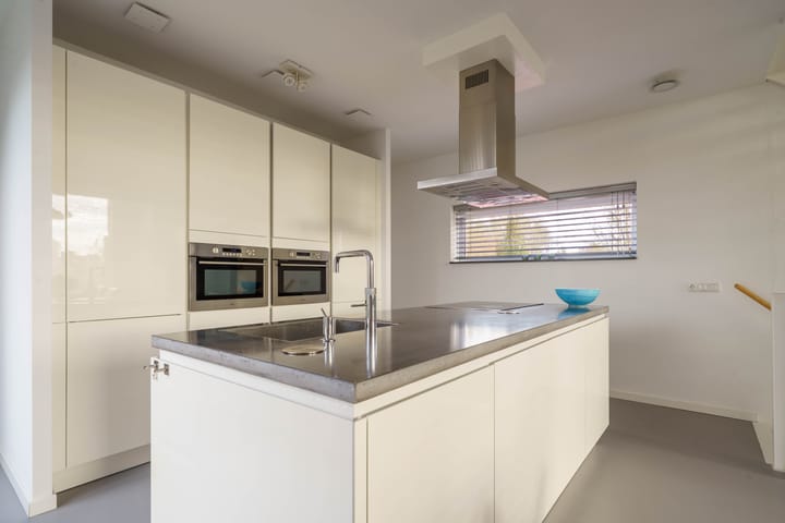 Photo 27 of Toenzalstraat 13