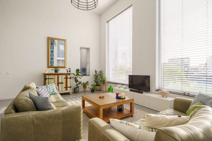 Photo 38 of Toenzalstraat 13