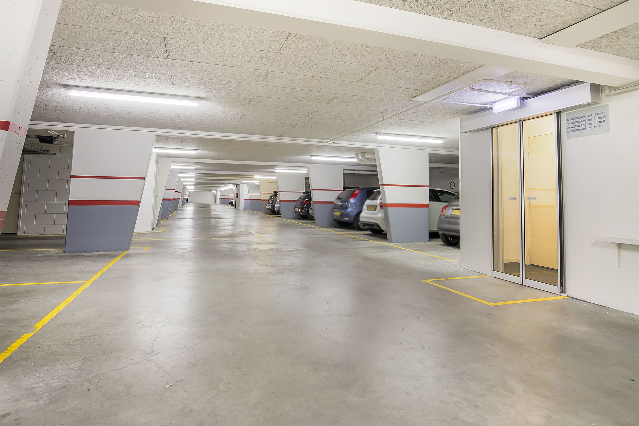 Foto 24 van Florastate 38