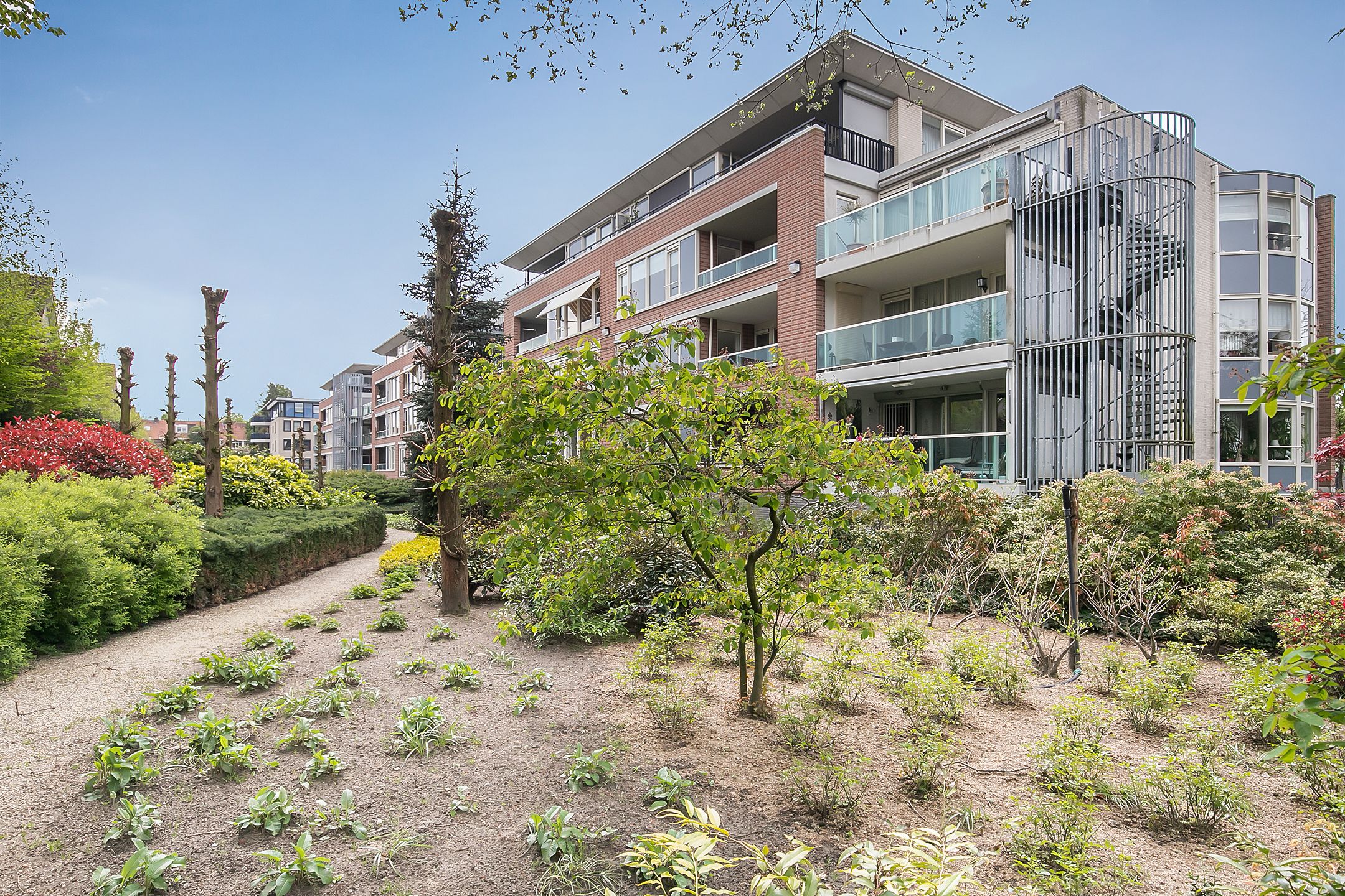 Foto 27 van Florastate 38