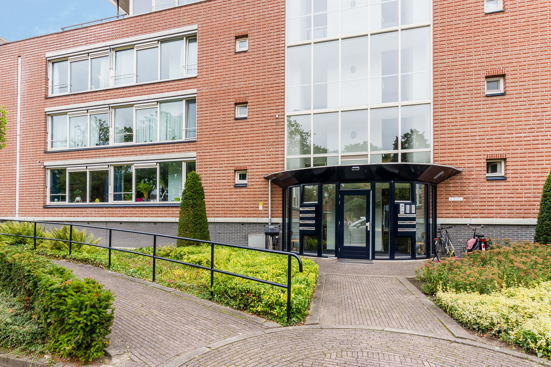 Foto 33 van Florastate 38