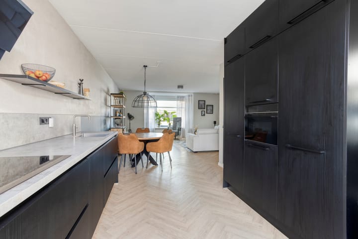 Photo 12 of De Kline 22