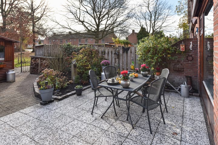 Photo 19 of Johan van Oldenbarneveldtlaan 64