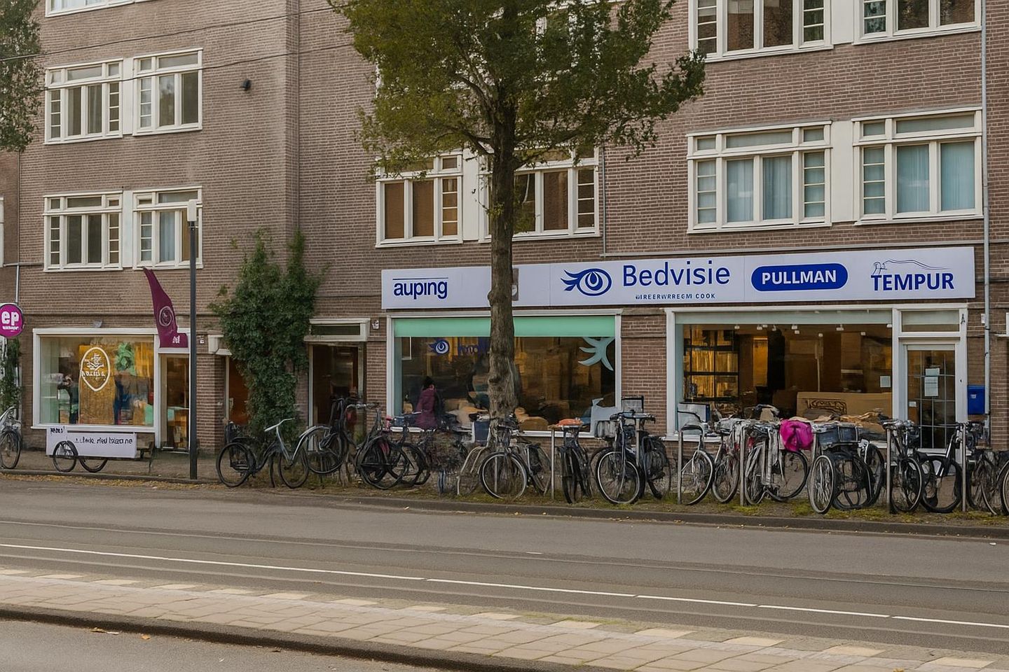 Bekijk foto 1 van Rijnstraat 6-hs, 8-hs, 10-hs