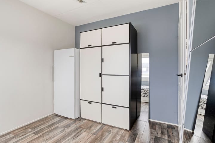 Photo 20 of Goudenregenstraat 42