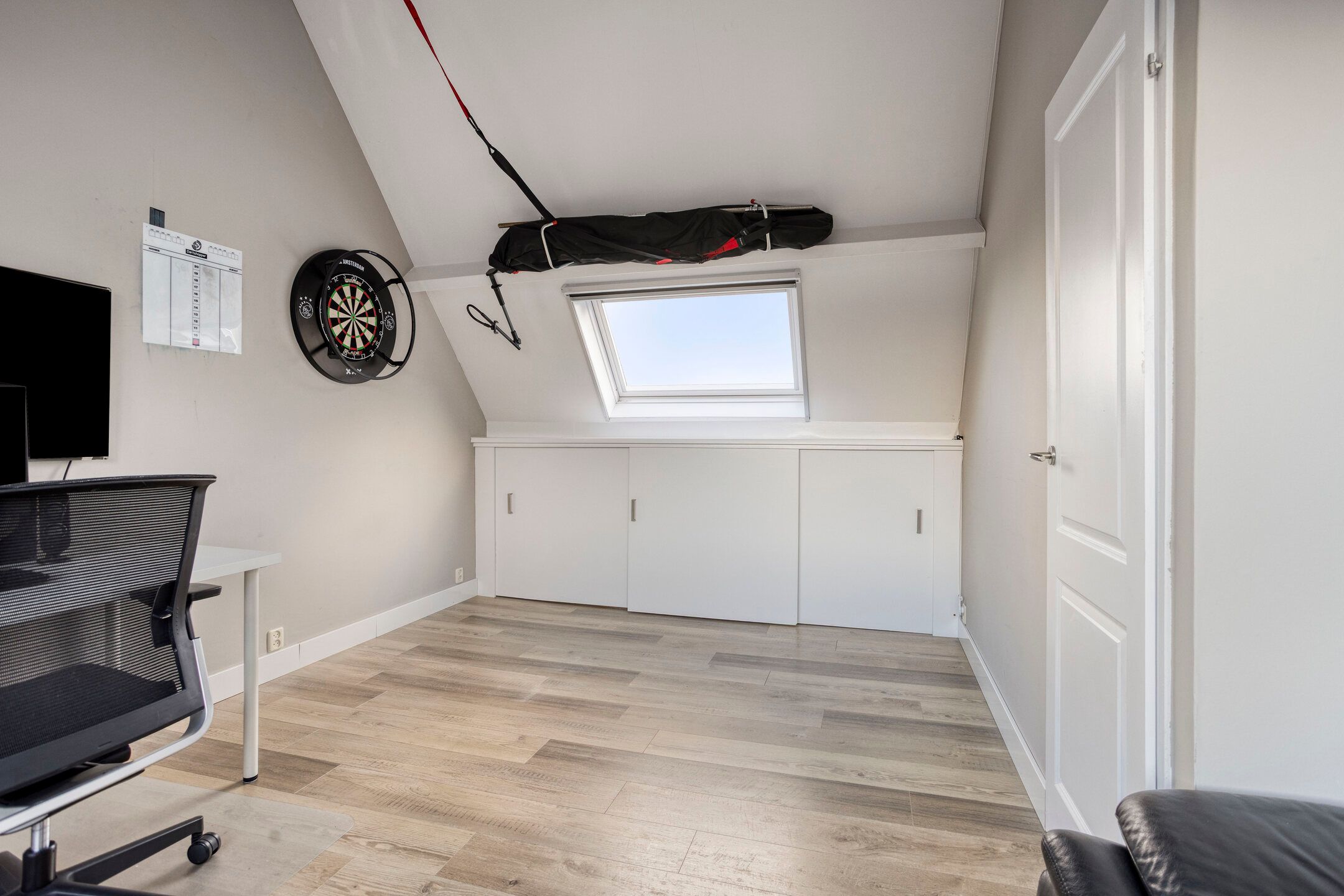 Photo 24 of Goudenregenstraat 42