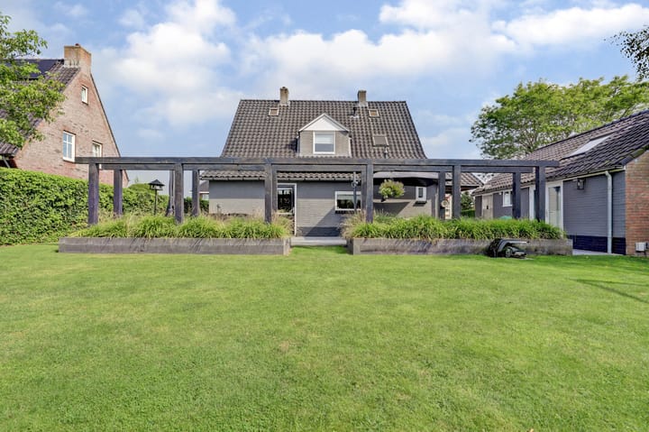 Photo 17 of Leestenseweg 18