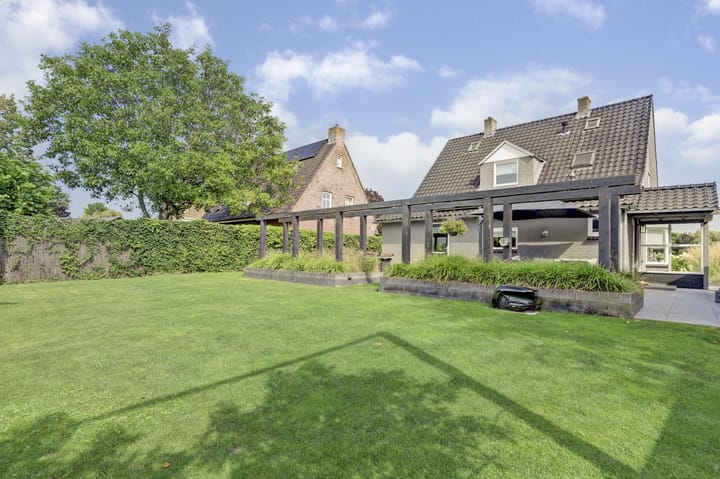 Photo 50 of Leestenseweg 18