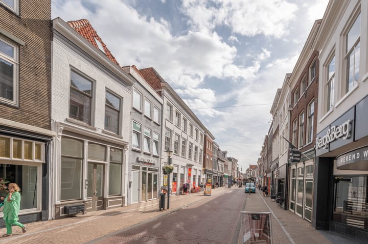 Foto 14 van Westwagenstraat 18-A