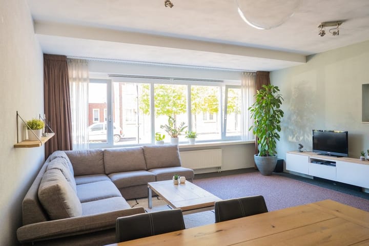 Photo 6 of Sluisstraat 64