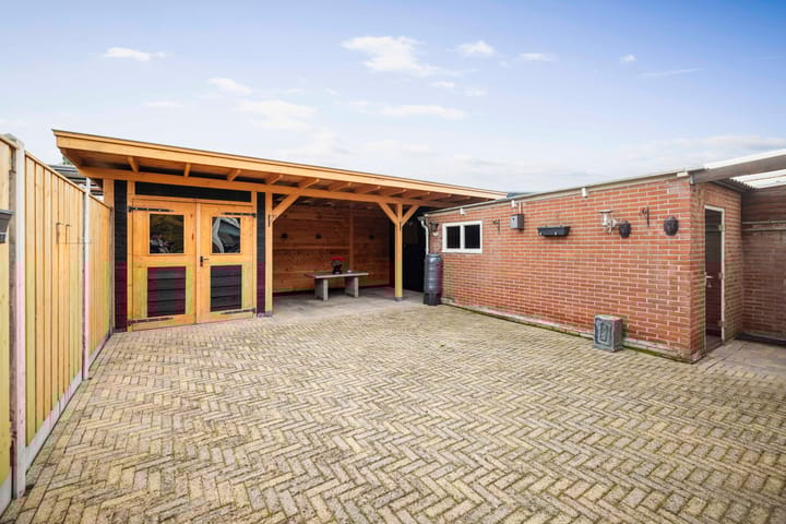 Foto 28 van Rozemarijnstraat 12