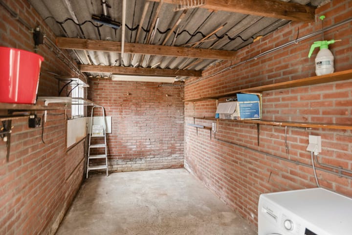 Foto 29 van Rozemarijnstraat 12