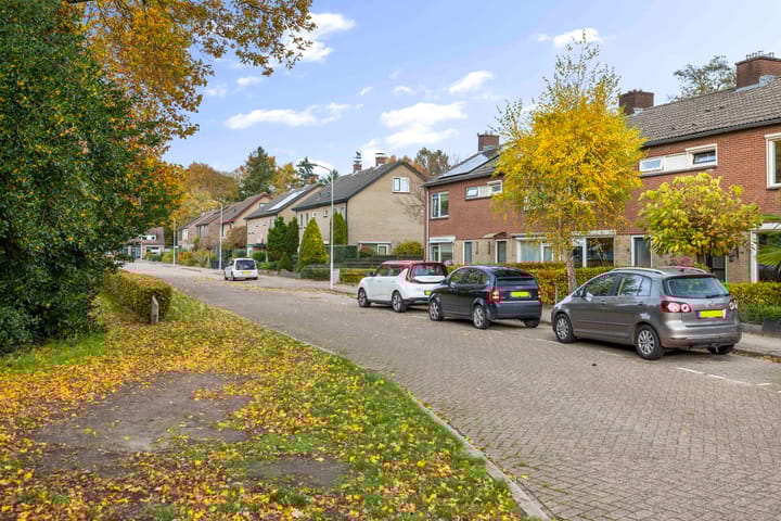 Foto 33 van Rozemarijnstraat 12