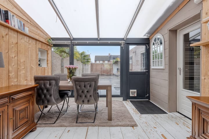 Photo 11 of Groene Kruisstraat 94