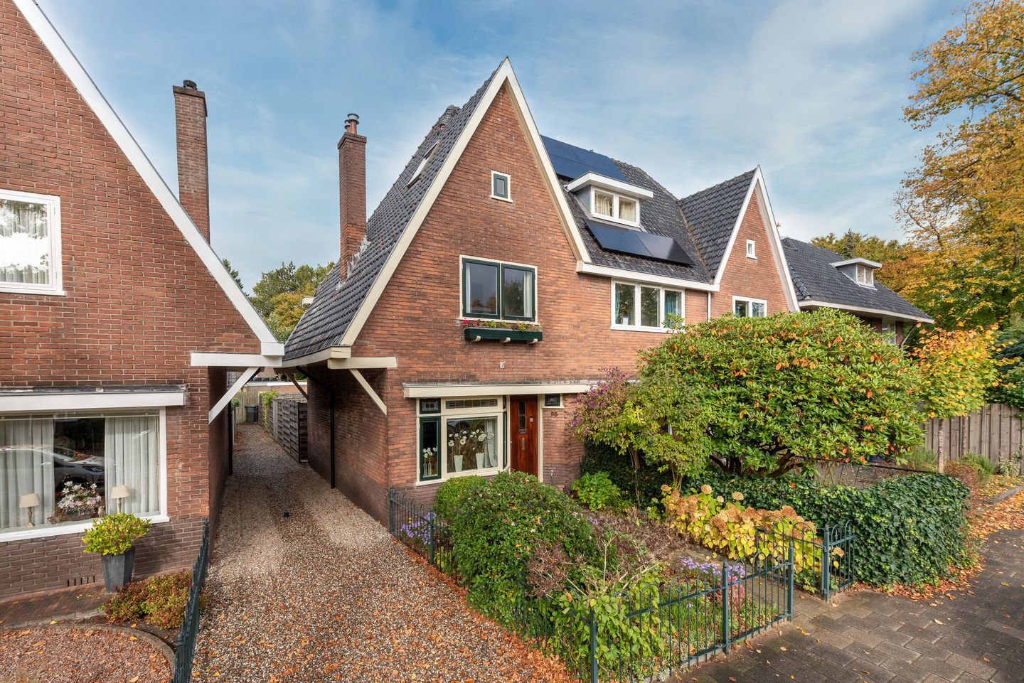 Photo 1 of Nepveulaan 95