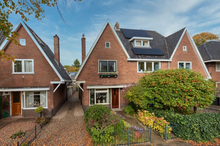 Photo 4 of Nepveulaan 95