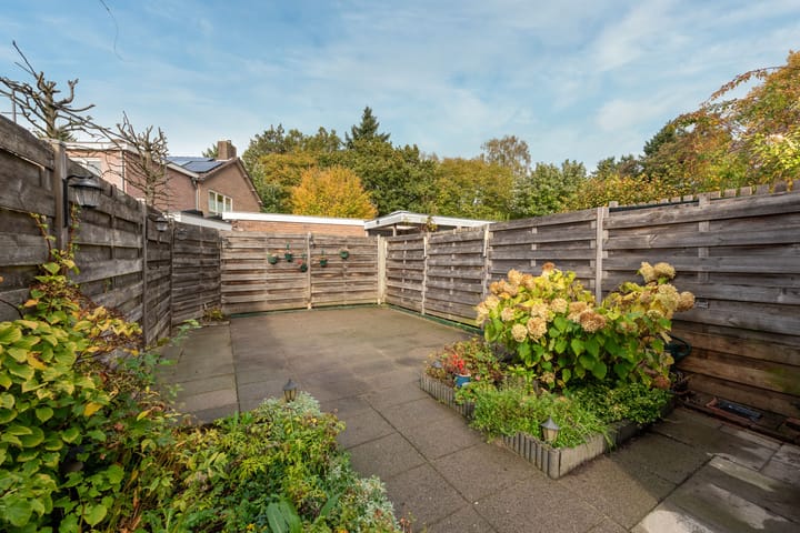 Photo 21 of Nepveulaan 95