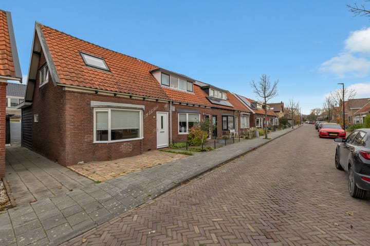 Photo 6 of Kanaalstraat 56