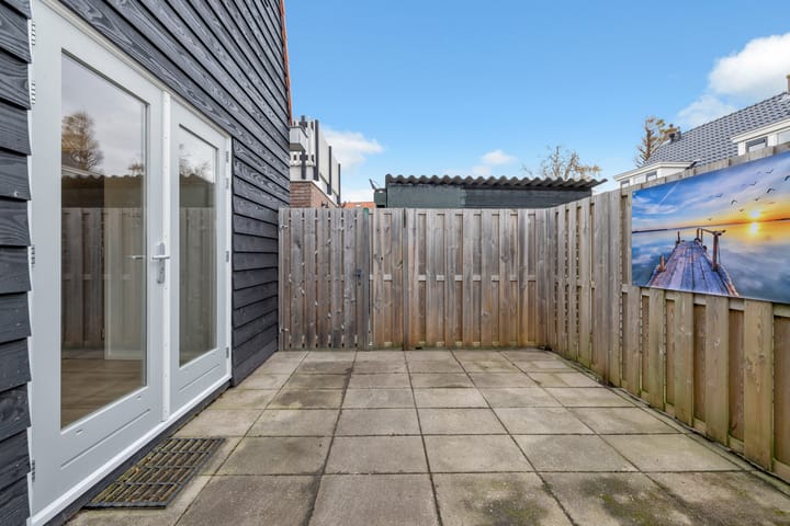 Photo 24 of Kanaalstraat 56