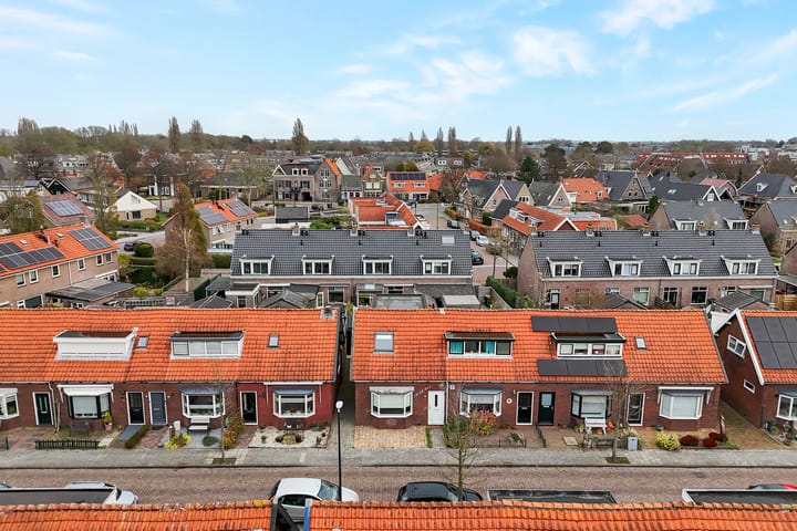 Photo 32 of Kanaalstraat 56