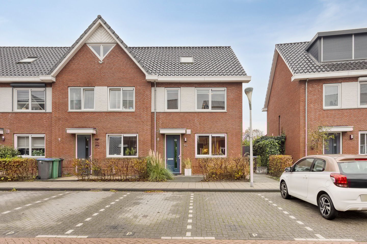 Foto 1 van Berkenblad 14