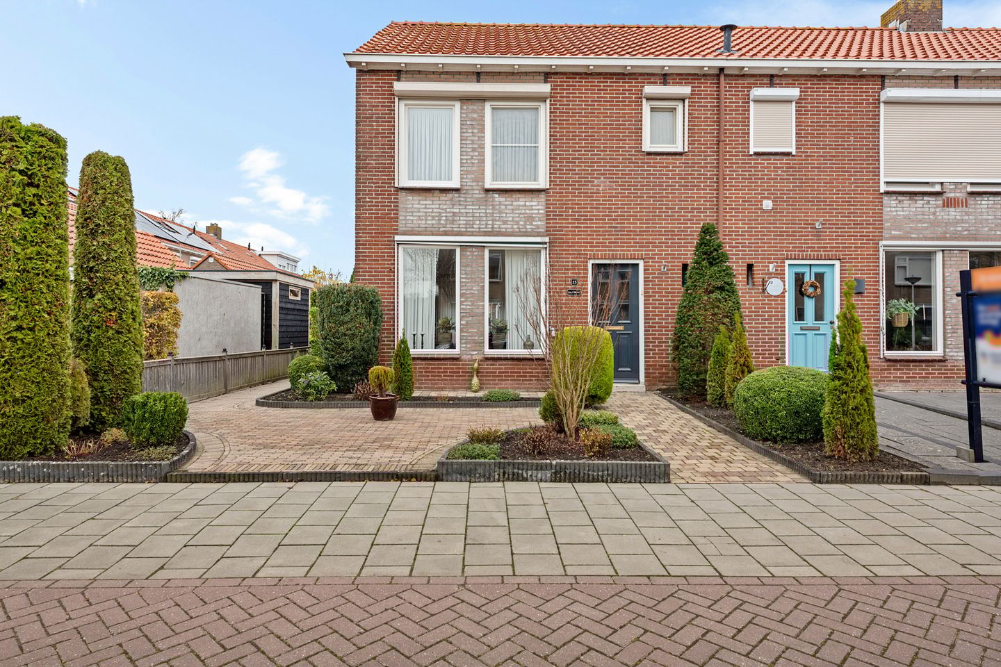 Photo 1 of Admiraal de Ruyterstraat 15