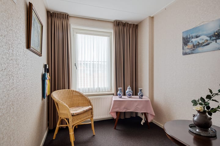 Photo 22 of Admiraal de Ruyterstraat 15