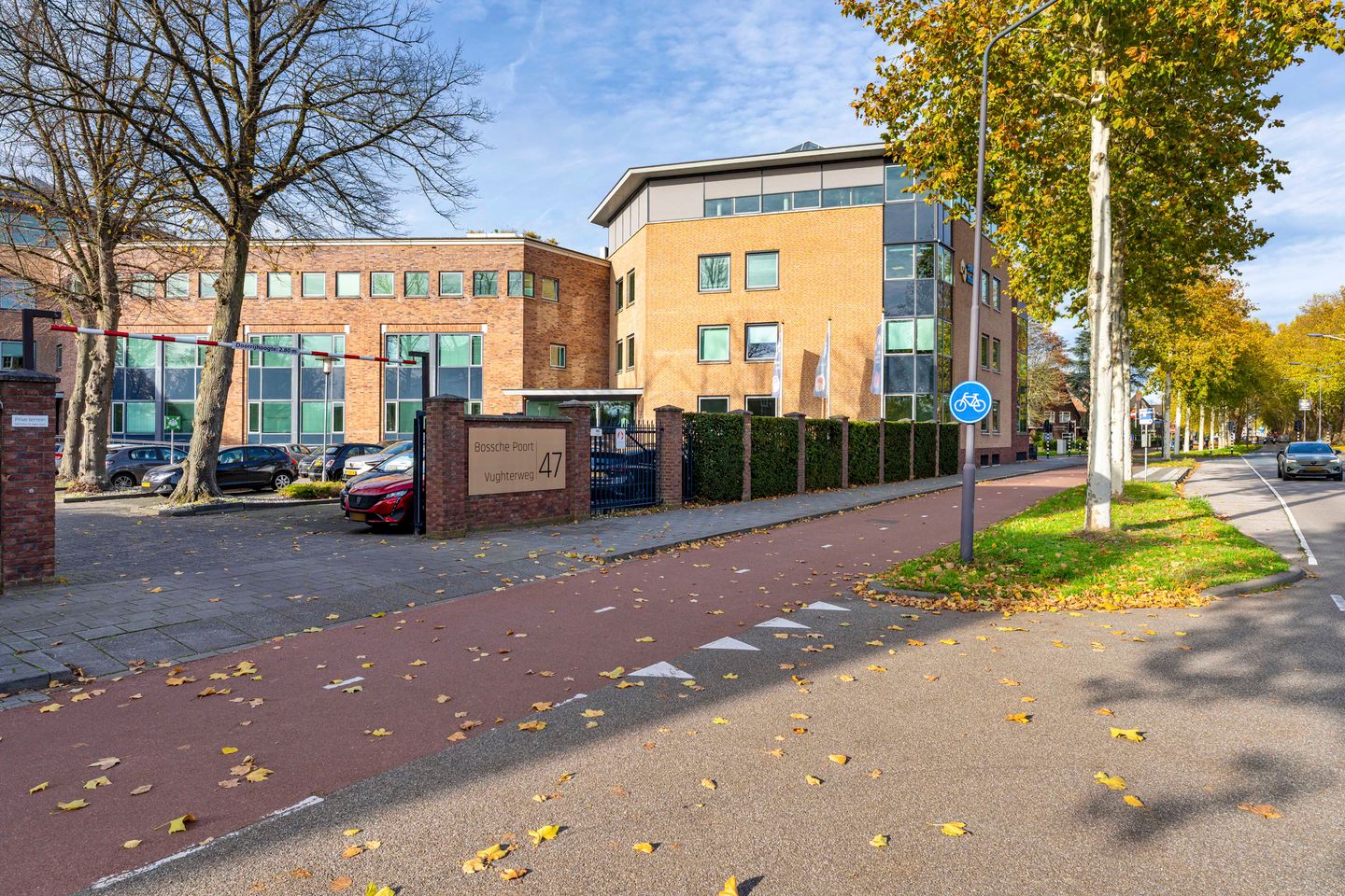 Bekijk foto 5 van Vughterweg 47