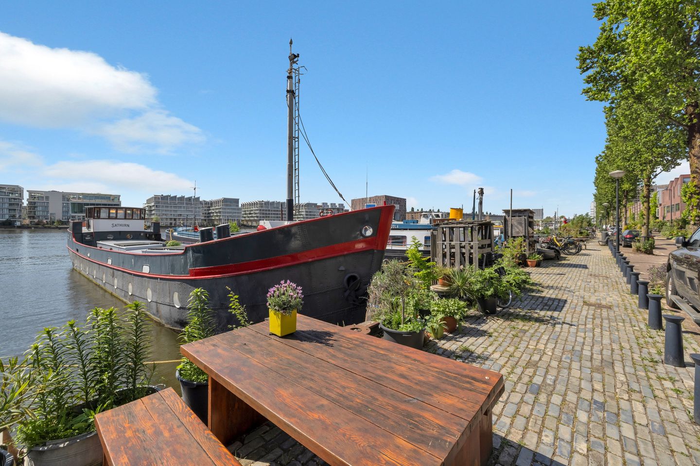 Foto 1 van Borneokade 106