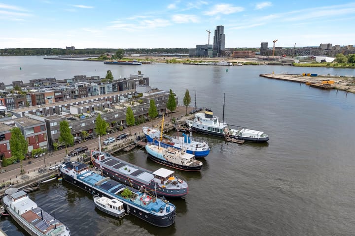 Foto 6 van Borneokade 106