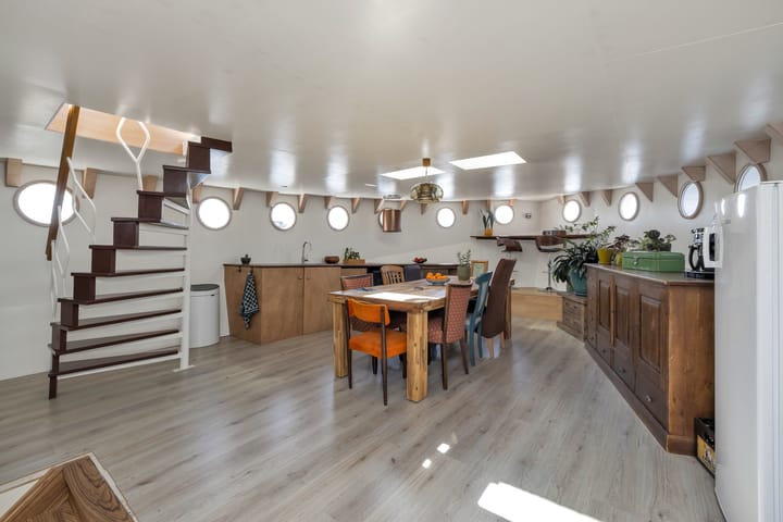 Foto 10 van Borneokade 106