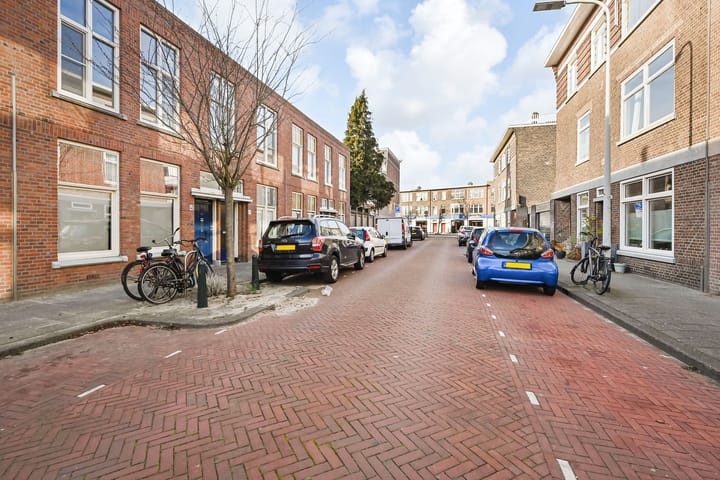 Foto 7 van Hendrik Zwaardecroonstraat 132