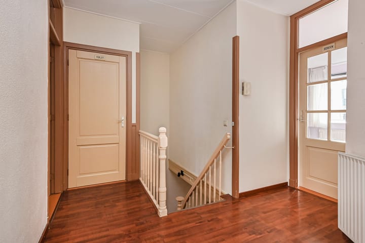 Foto 10 van Hendrik Zwaardecroonstraat 132