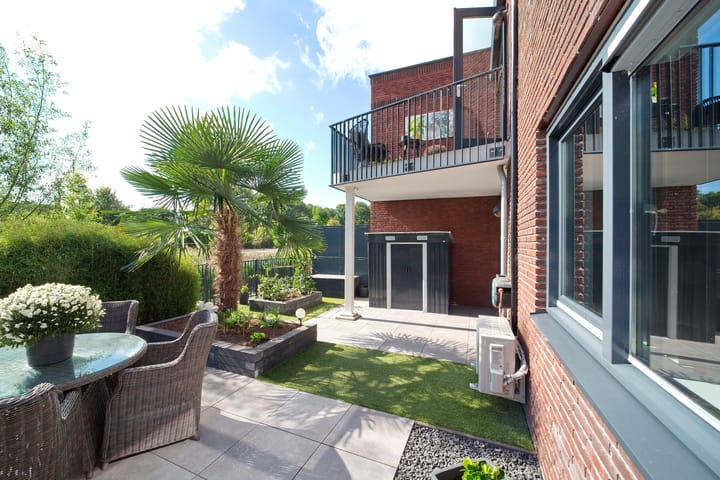 Photo 4 of Sjaak Boezemanstraat 1