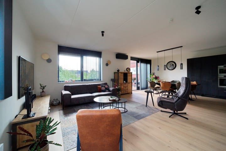 Photo 16 of Sjaak Boezemanstraat 1