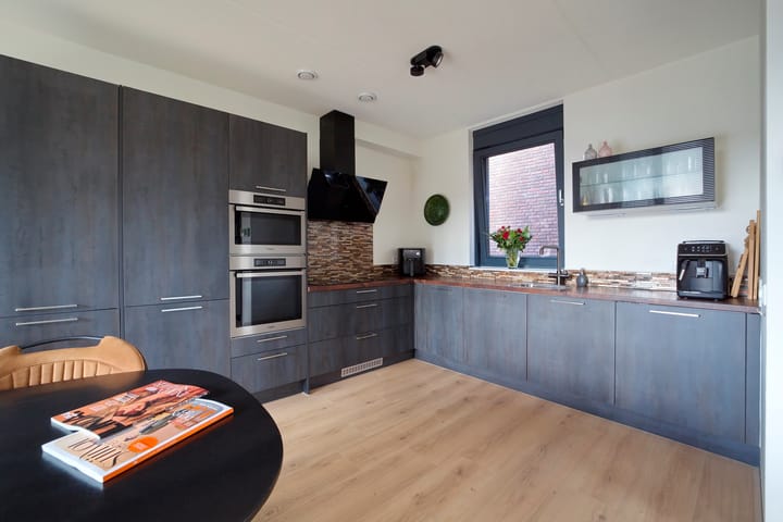 Photo 20 of Sjaak Boezemanstraat 1