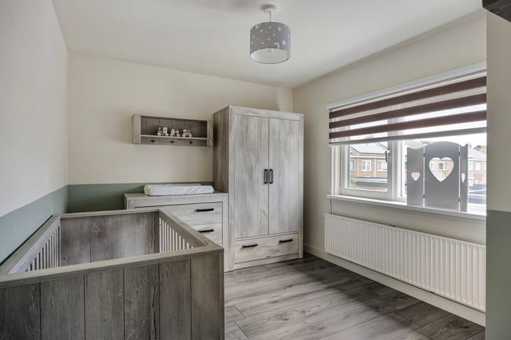 Photo 17 of Irenestraat 42