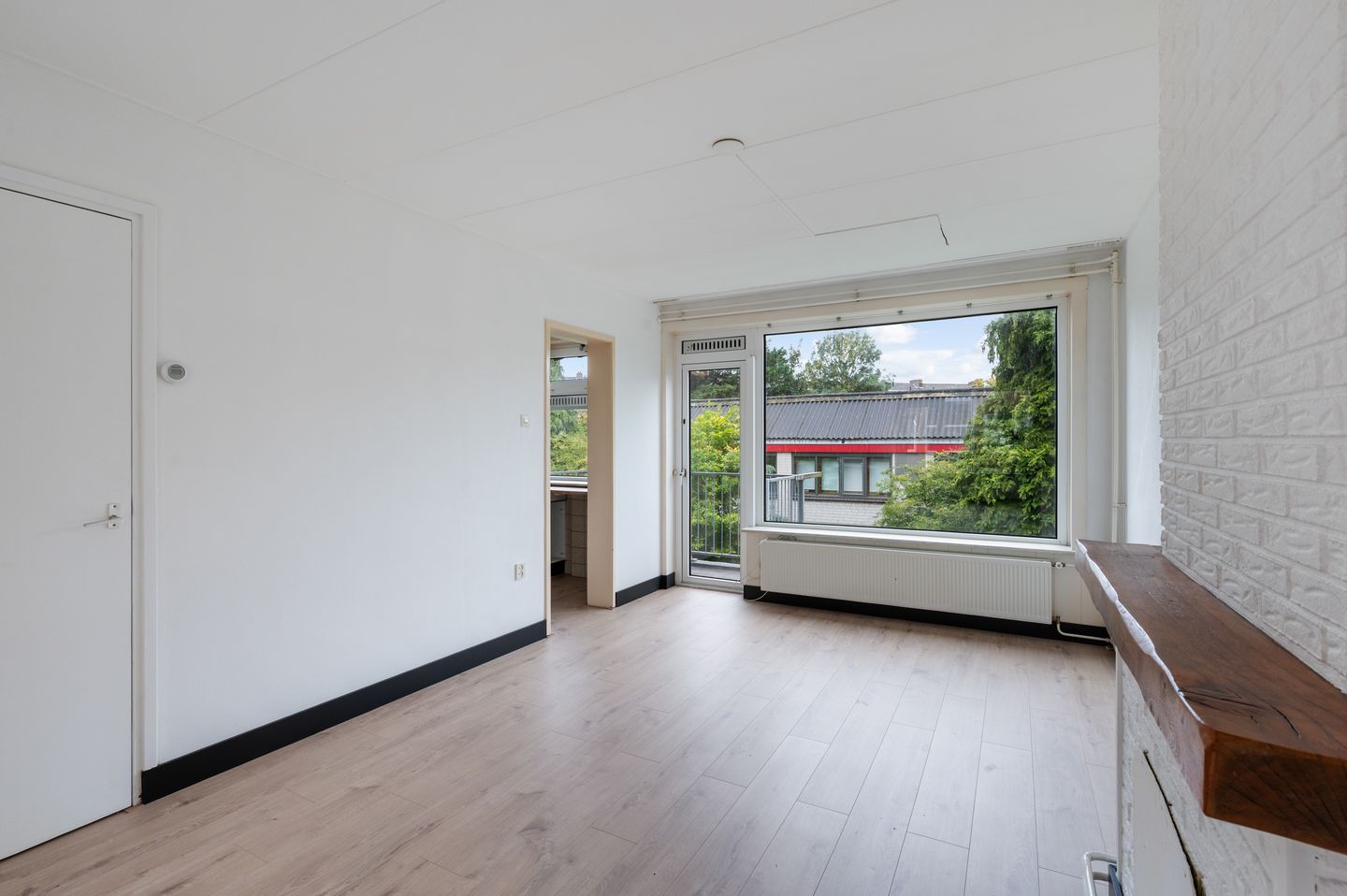 Photo 10 of Terschellingsestraat 13-B