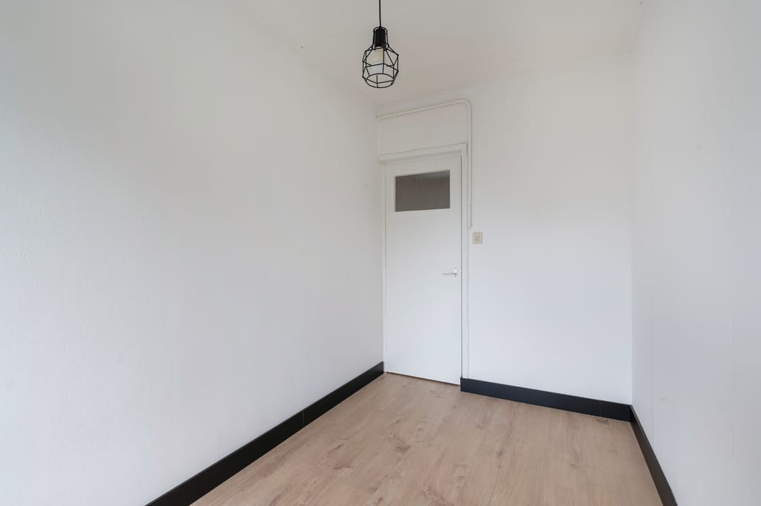 Photo 22 of Terschellingsestraat 13-B